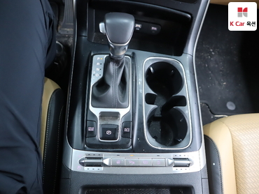 2023 - kia carnival