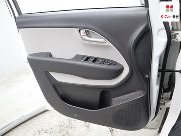 2023 - kia ray