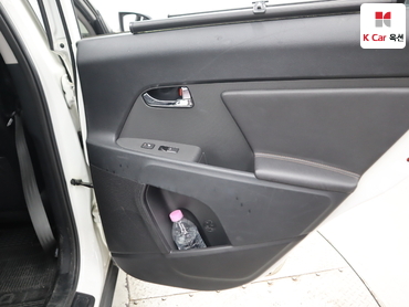 2012 - kia sportage