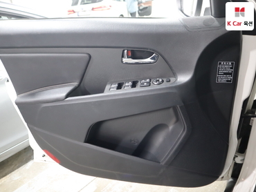 2012 - kia sportage