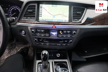 2016 - hyundai g330