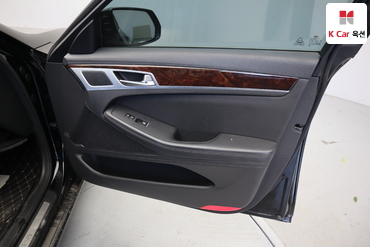 2016 - hyundai g330