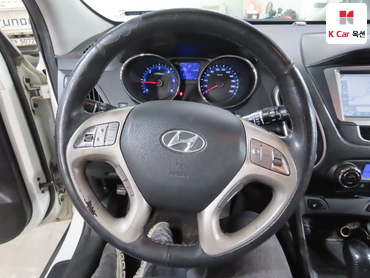 2013 - hyundai tucson