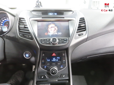 2014 - hyundai avante