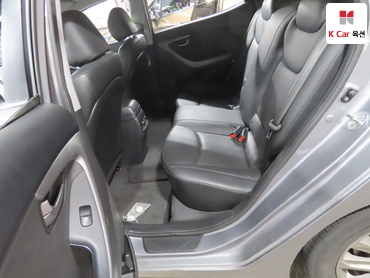 2014 - hyundai avante