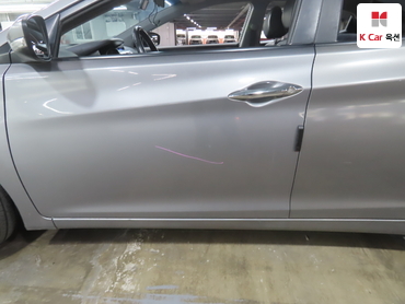 2011 - hyundai avante
