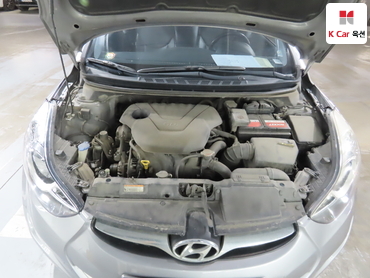 2011 - hyundai avante