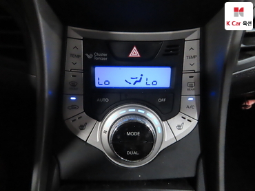 2011 - hyundai avante