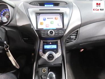 2011 - hyundai avante