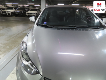 2011 - hyundai avante