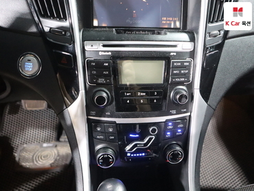 2010 - hyundai sonata