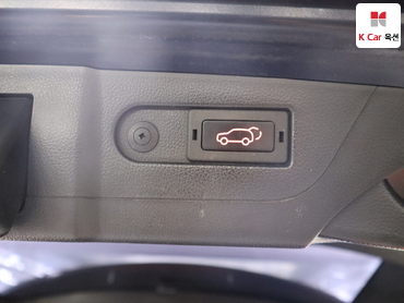 2018 - kg mobility (ssangyong) g4 rexton