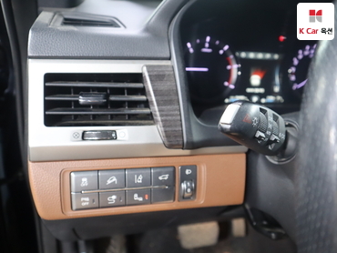 2018 - kg mobility (ssangyong) g4 rexton