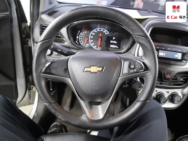 2017 - chevrolet spark