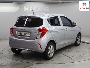 2017 - chevrolet spark
