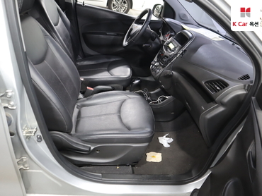 2017 - chevrolet spark