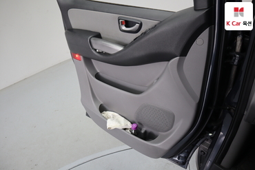 2017 - hyundai grand starex