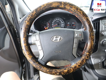 2016 - hyundai grand starex