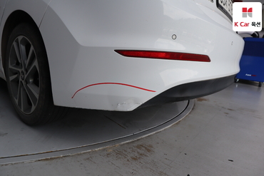 2018 - hyundai avante