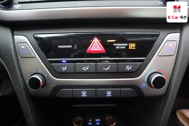 2018 - hyundai avante