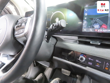 2022 - kia sportage