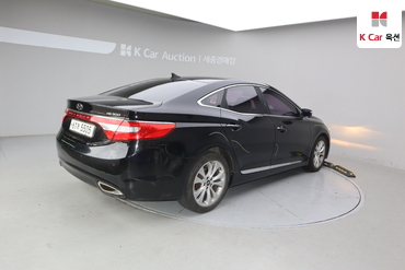 2012 - hyundai grandeur