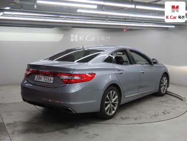 2015 - hyundai grandeur
