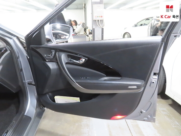 2015 - hyundai grandeur
