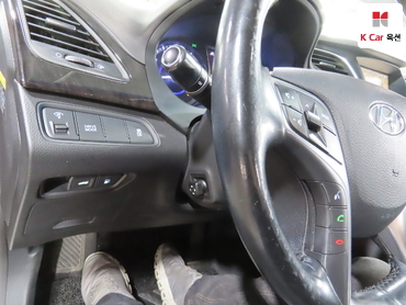 2015 - hyundai grandeur
