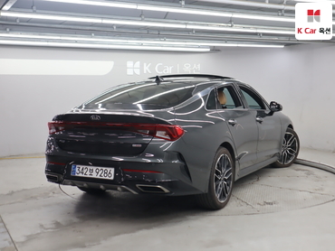 2020 - kia k5