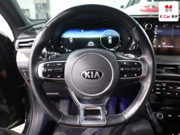 2020 - kia k5
