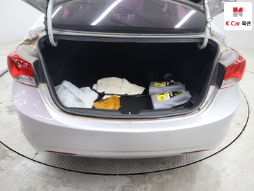 2011 - hyundai avante