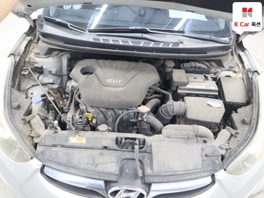 2011 - hyundai avante