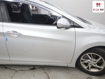 2011 - hyundai avante