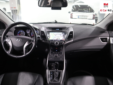 2014 - hyundai avante