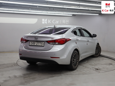 2014 - hyundai avante