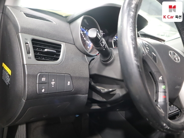 2014 - hyundai avante