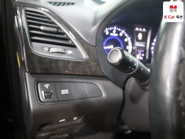 2016 - hyundai grandeur