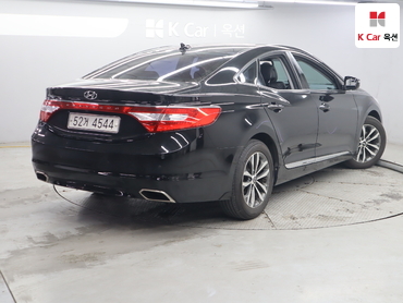 2016 - hyundai grandeur