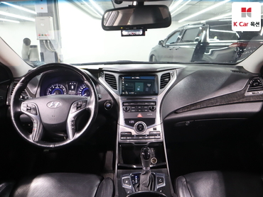 2016 - hyundai grandeur