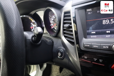 2015 - kg mobility (ssangyong) tivoli