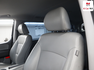 2019 - hyundai grand starex