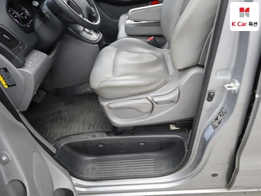 2019 - hyundai grand starex