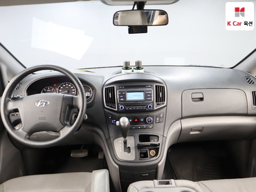 2019 - hyundai grand starex