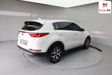 2018 - kia sportage