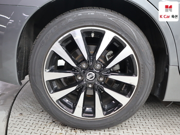 2018 - nissan altima