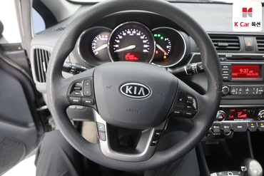 2012 - kia pride