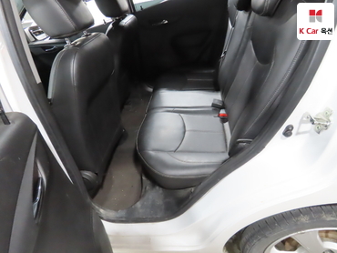 2016 - chevrolet spark