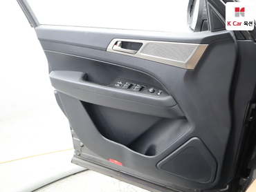 2019 - kg mobility (ssangyong) rexton