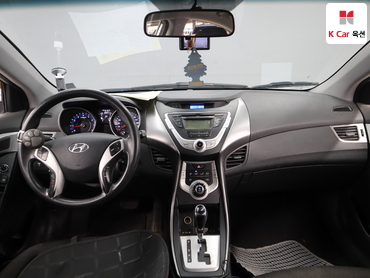 2011 - hyundai avante